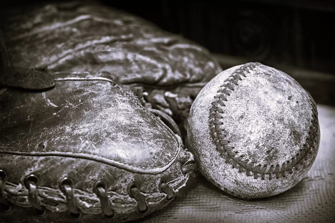 Old Baseball Glove